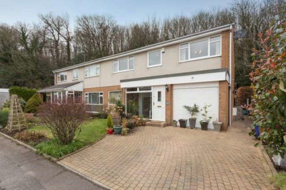 5 Bedroom Semi-Detac...